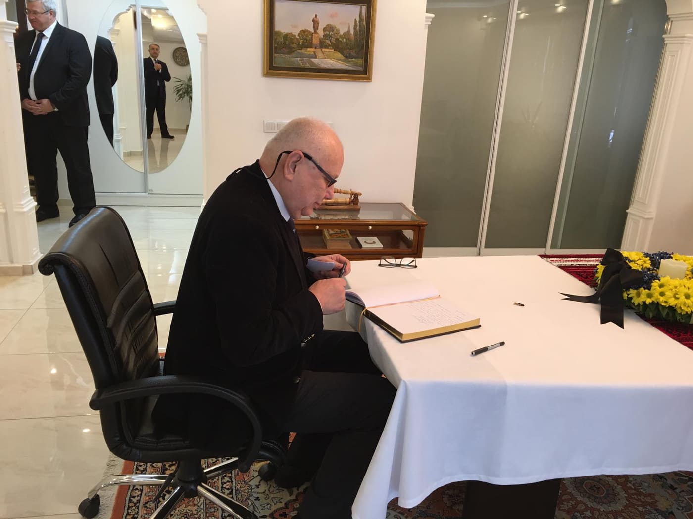 82544845 1166630163543267 641219693666893824 n