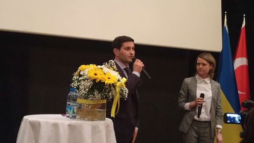 29750990 10156099056043211 924962687 n