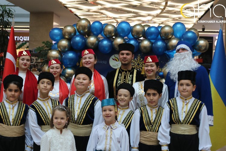 ankara ukrayna dernegi ve buyukelciligi noel buyusu etkinligi duzenledi 1702840758 404 x750 1702900099 16