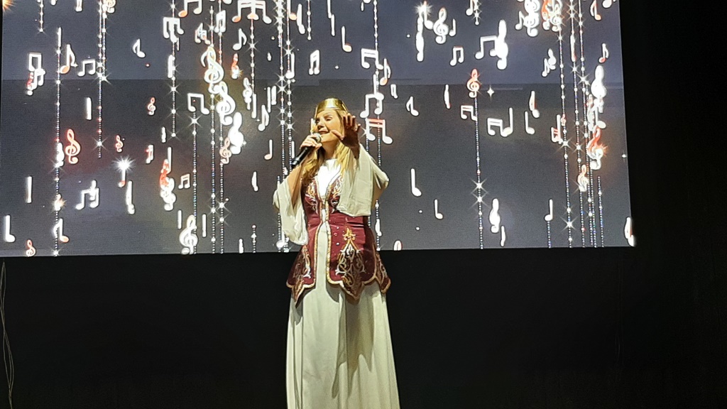 Feryal Tuzun2