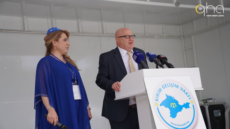 11 1751225651 331 x750