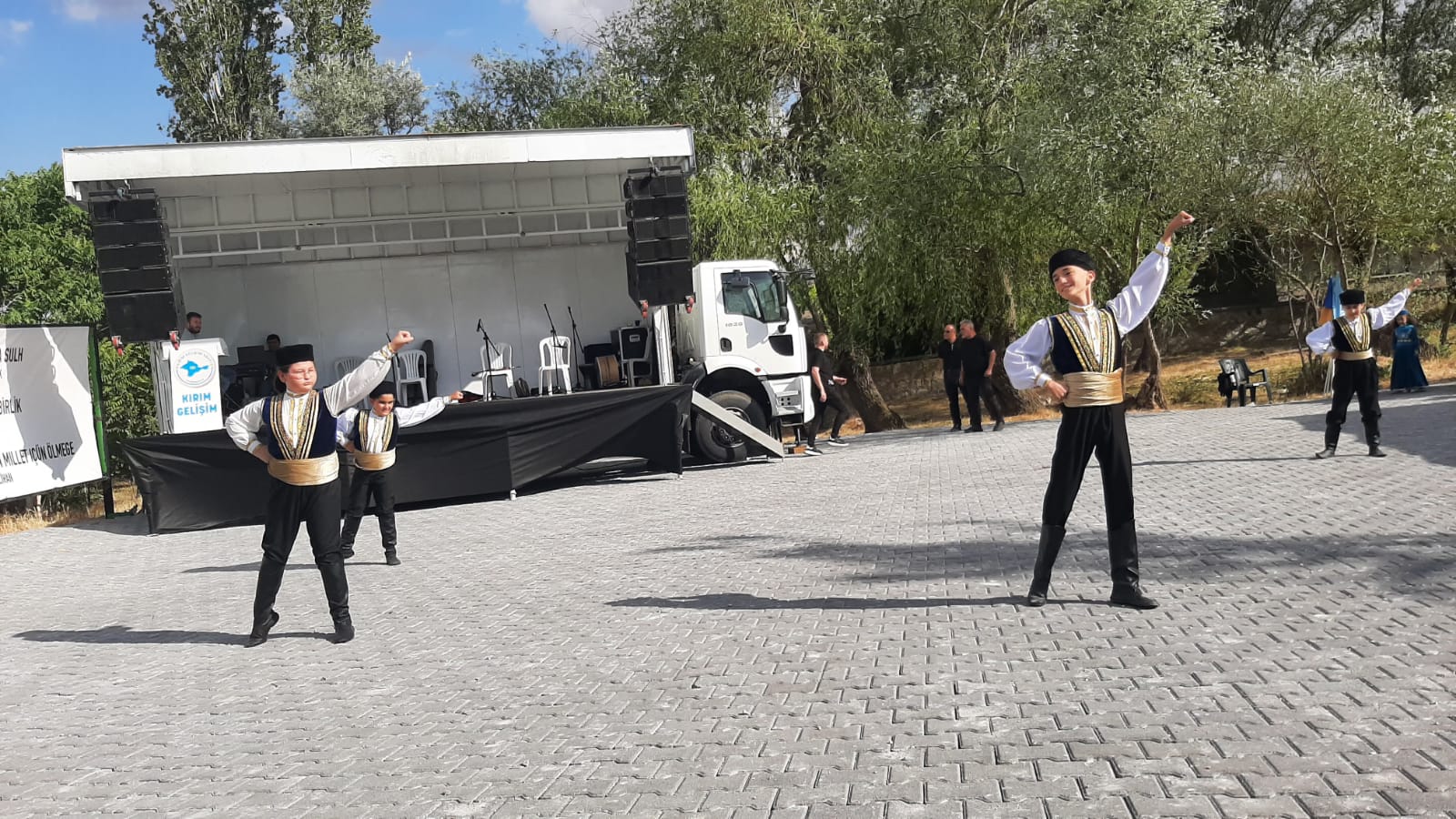 adab1fe3 9935 4c5c ada4 7d8634803ef3