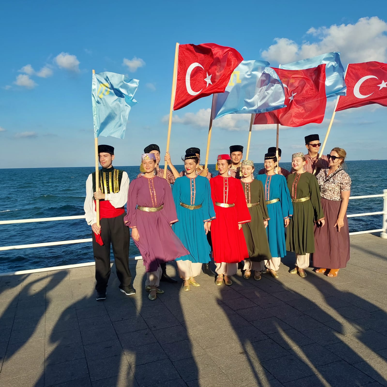 bad4d0c7 bbf0 4e8c ace7 11ed0b6464f9